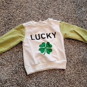 Lucky crew neck sweatshirt, 2T